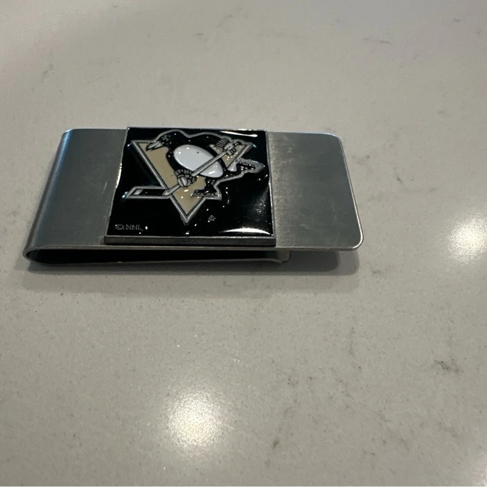 NHL Pittsburgh Penguins Official Metal Logo Stainless Steel Money Clip Hockey